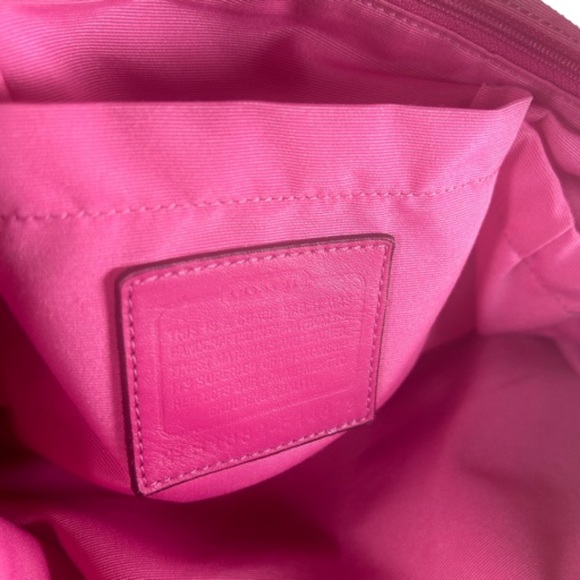 Coach Daisy Graffiti Bright Pink Floral Nylon Tote | Diaper Bag | VGUC - Picture 7 of 8